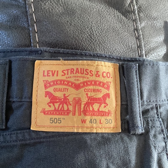 3 pairs of Levi Strauss jeans - Picture 5 of 5